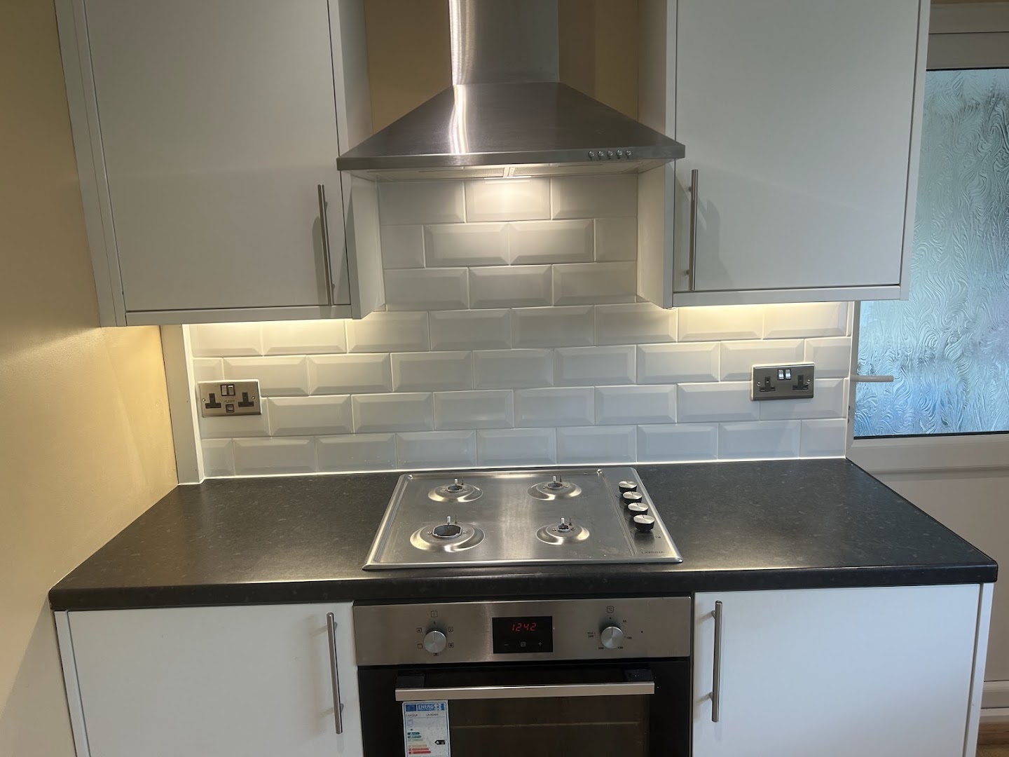 Mr Tiler — Photos 15
